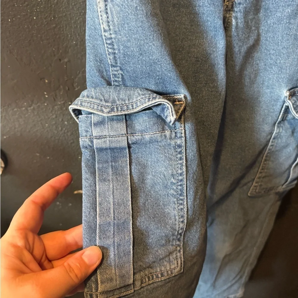 GAP Denim Cargo Straight Medium Wash Jeans Size 8